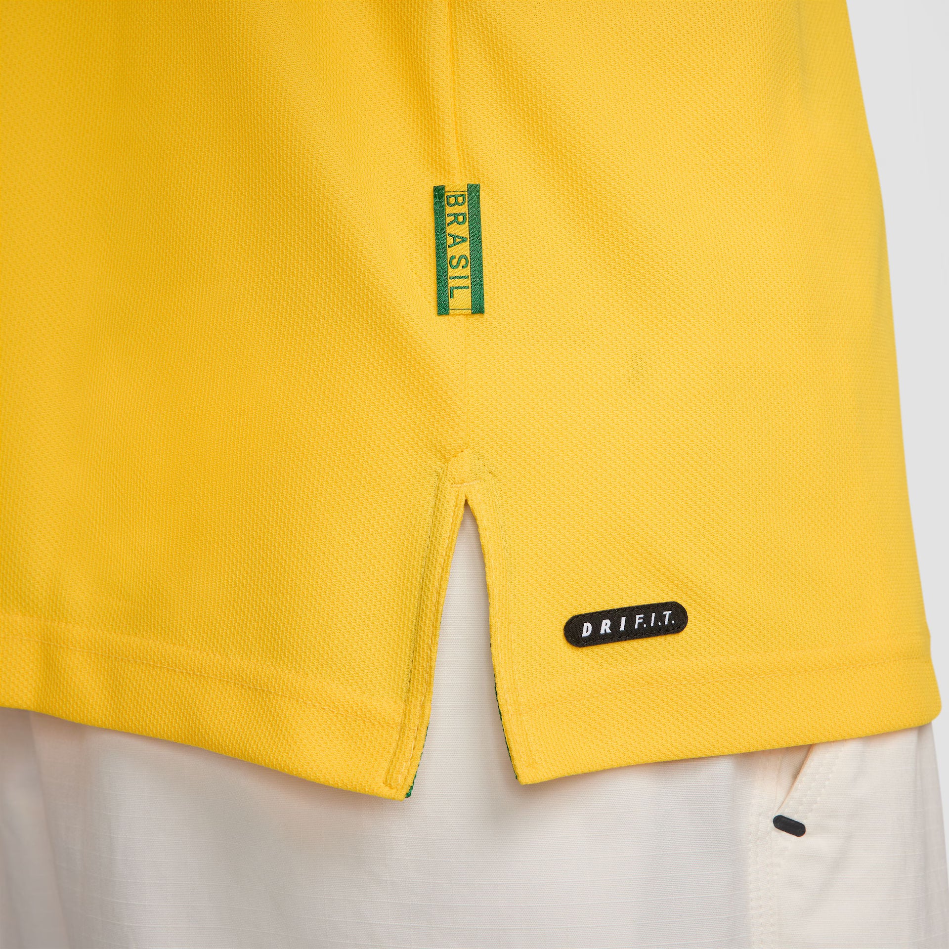 CAMISA BRASIL RETRÔ AMARELA RONALDO (1998/2000)