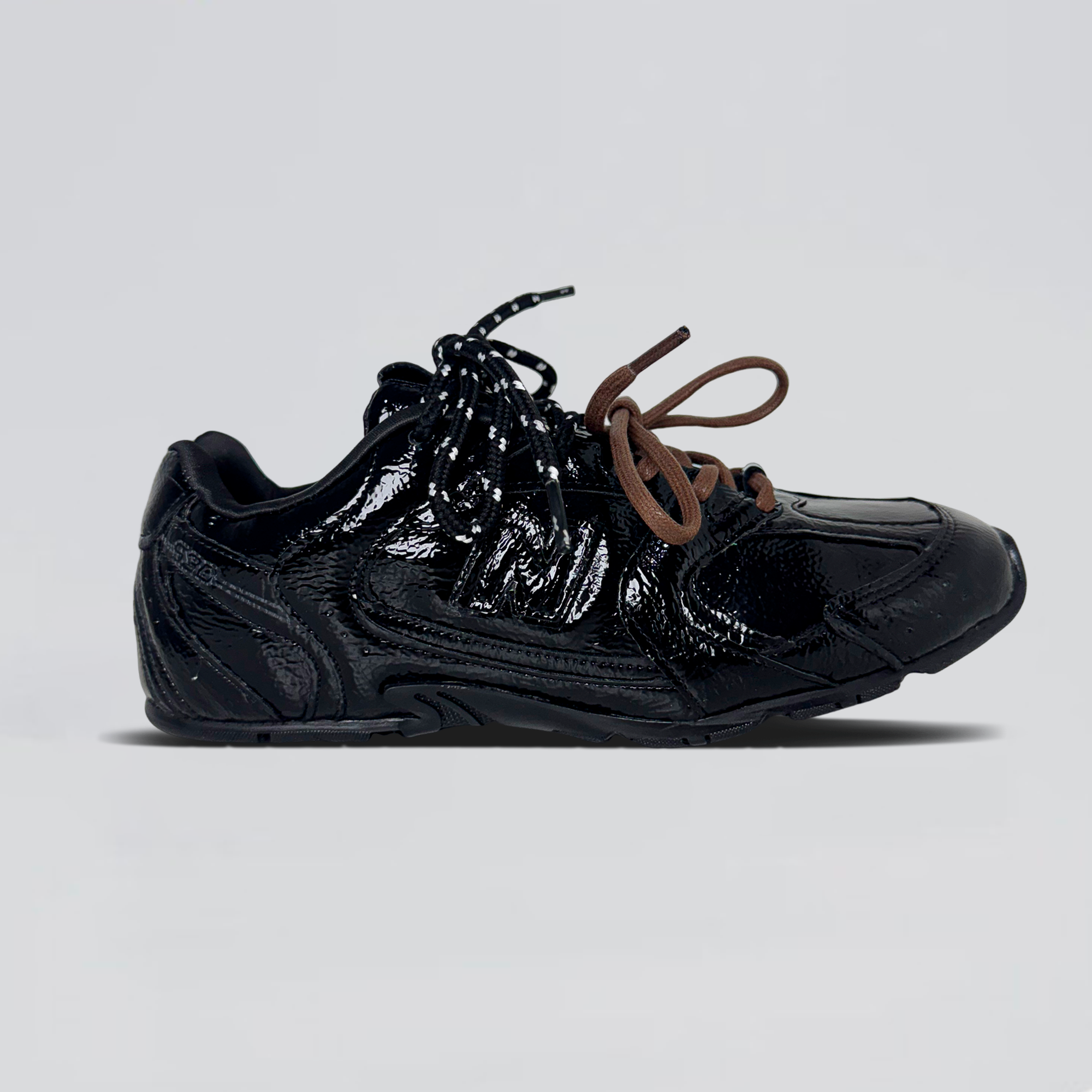 NB X Miu Miu 530 Preto