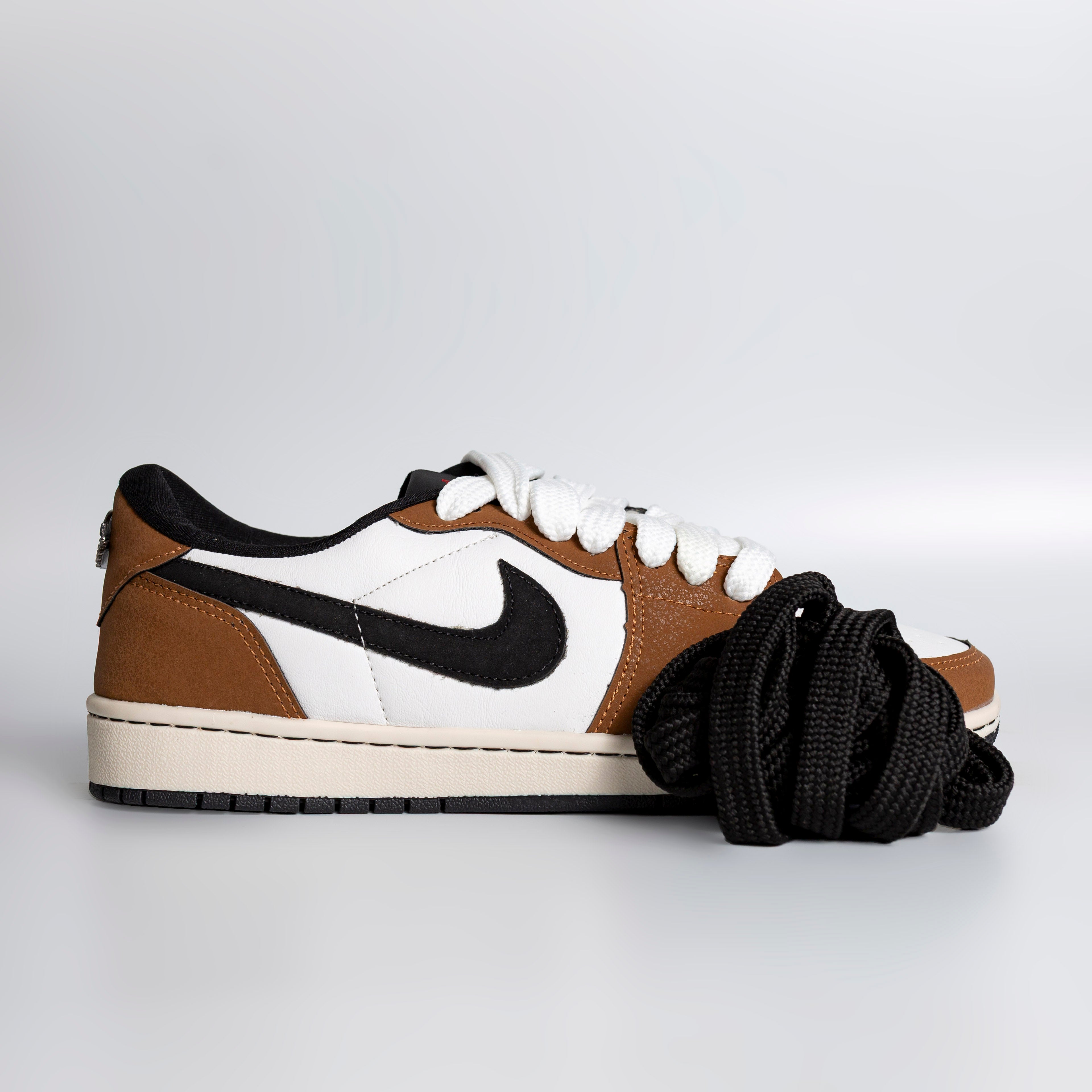NK Air Jordan Low Caramel (Edição limitada)