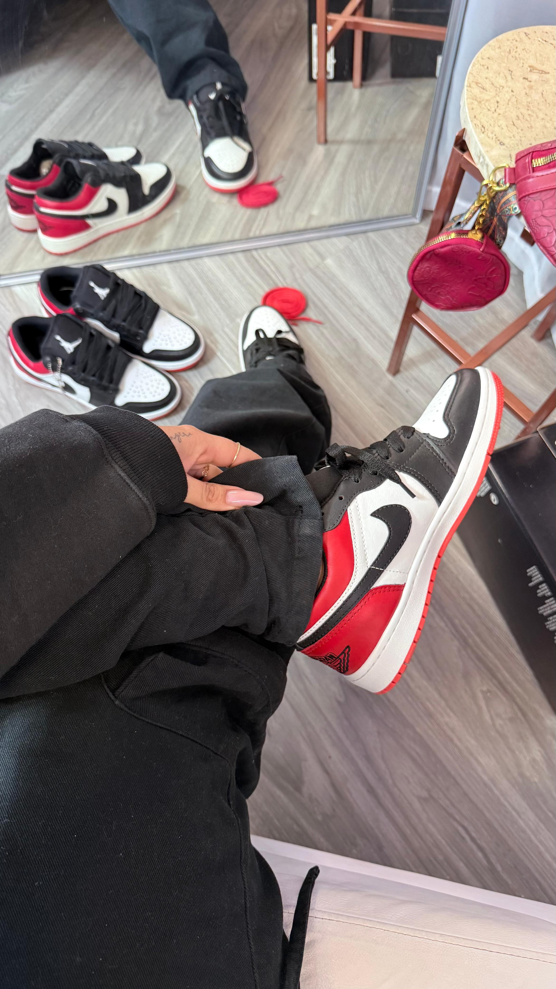 Nk Jordan Bred Vermelho e Preto