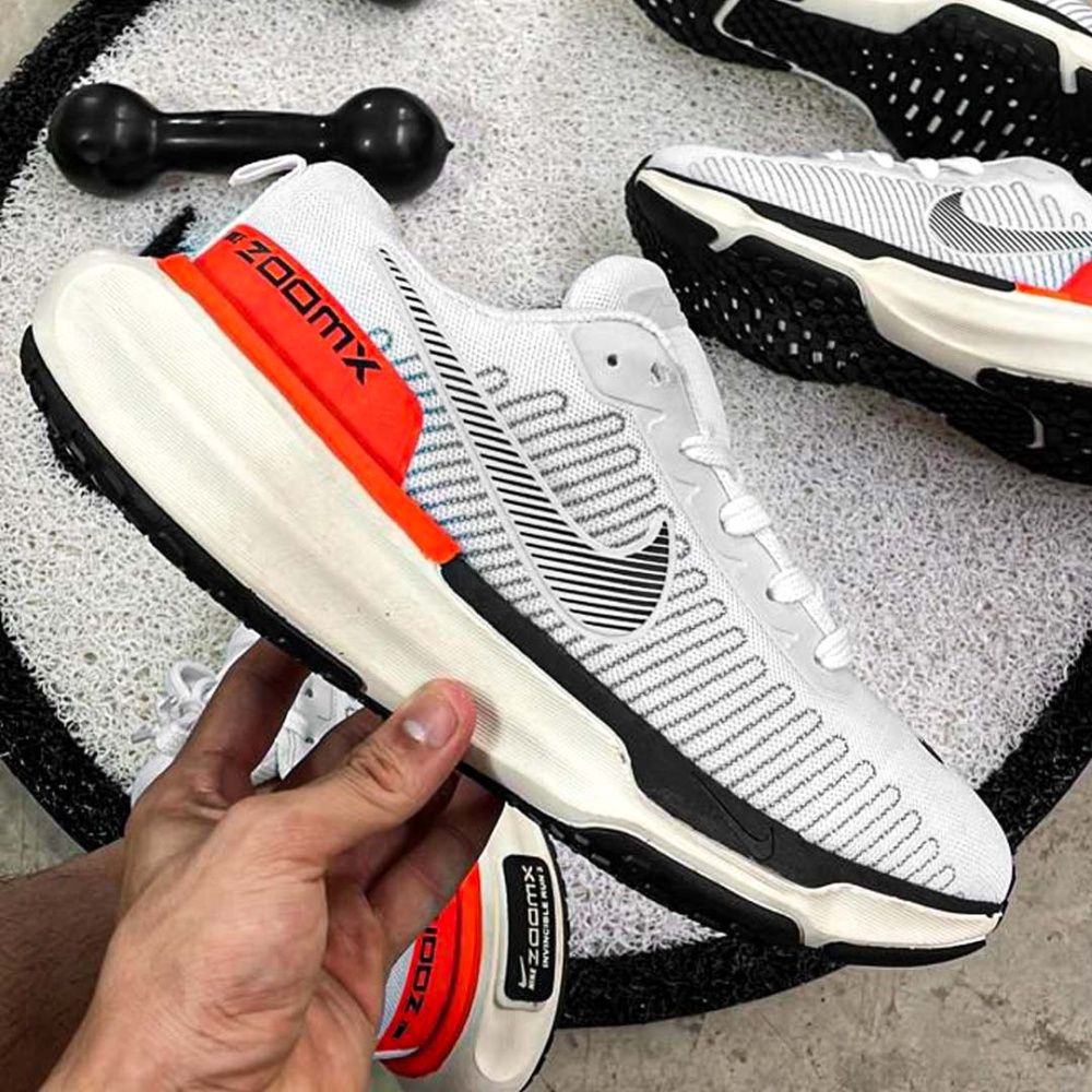 Nk Zoom X Invicible 03
