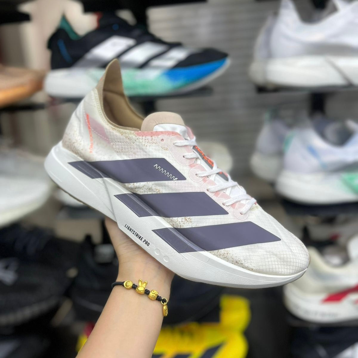 Adds Adizero Adios Pro 4 areia/ bege