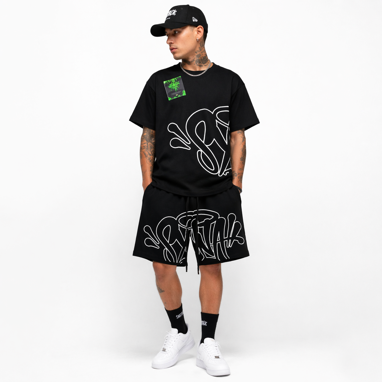 Conjunto Camiseta e Bermuda Syna World preto e branco