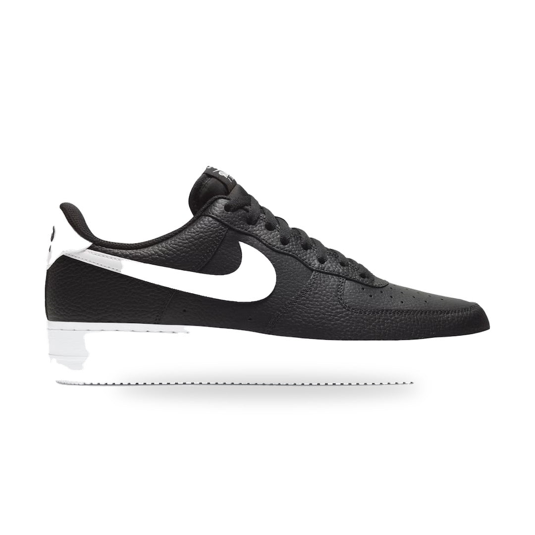 AF1 PRETO E BRANCO — imagem principal Mandela