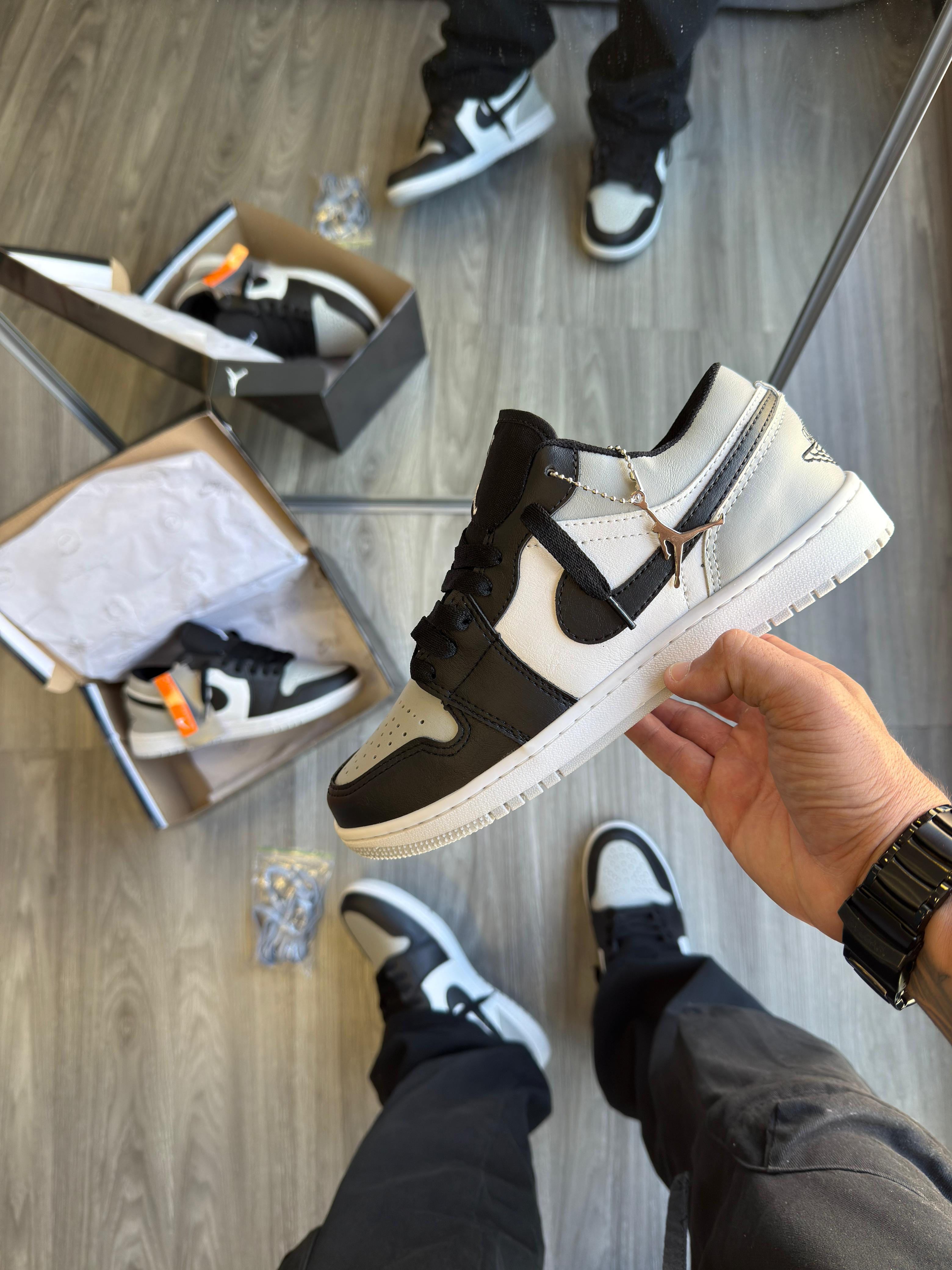 Nk Jordan Preto e Cinza