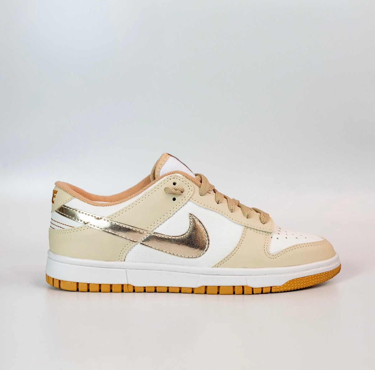 DK Low | Gold