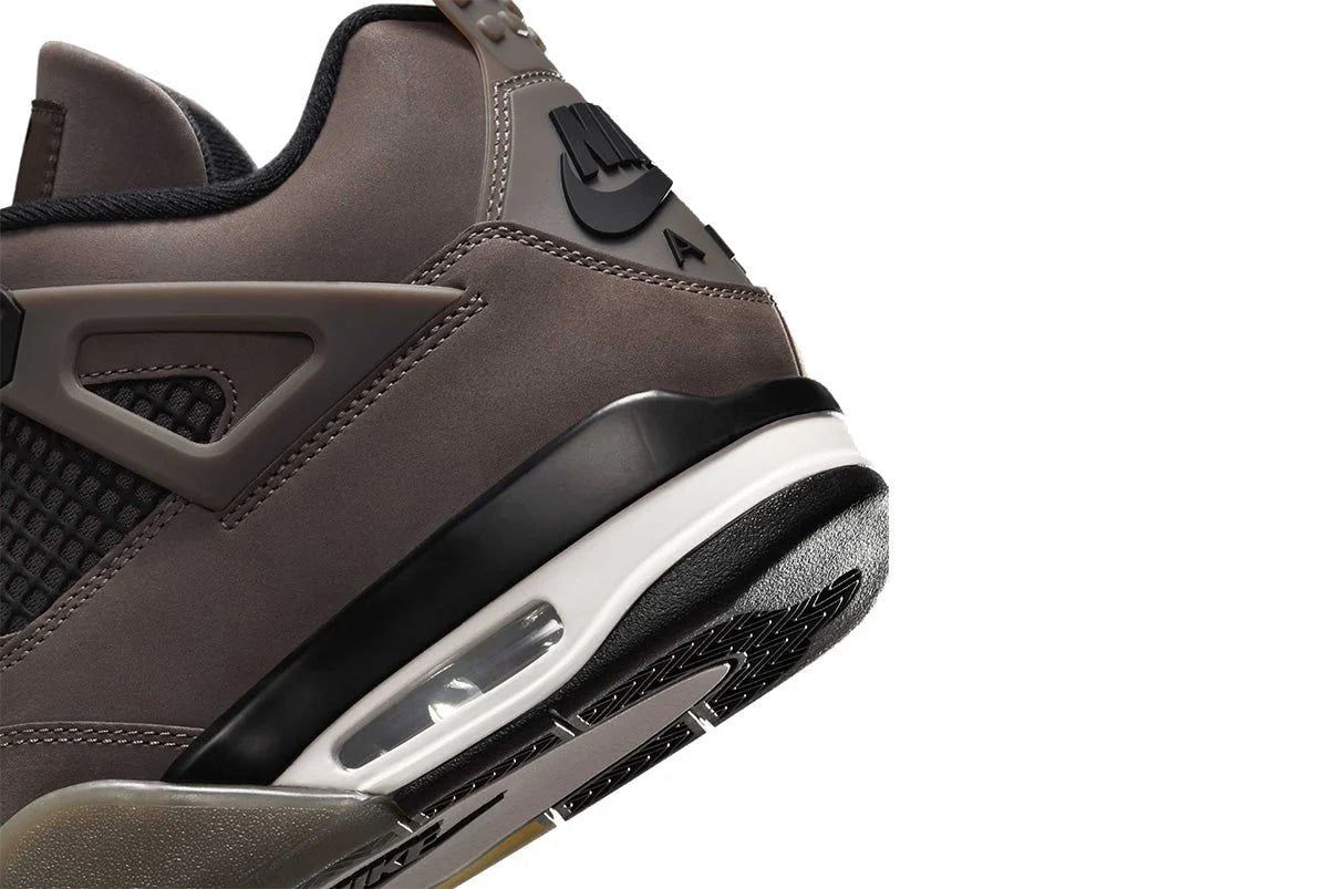 Jordan 4 stone and black marrom