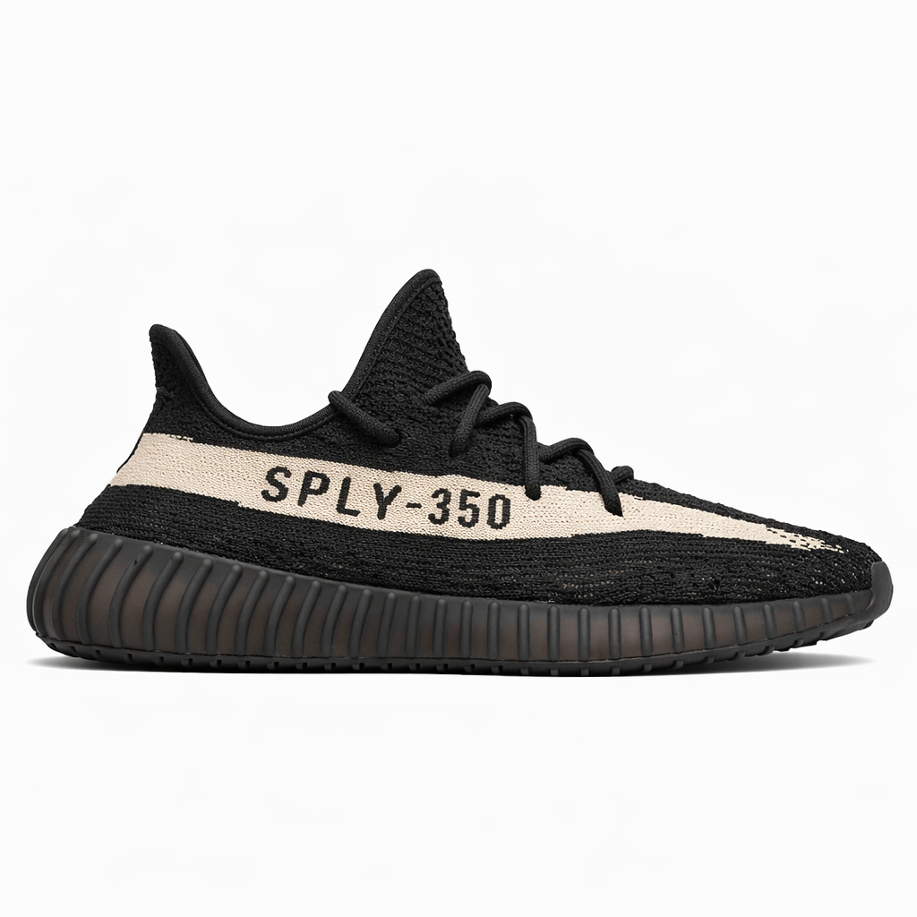 Yeezy 350 v2 Oreo