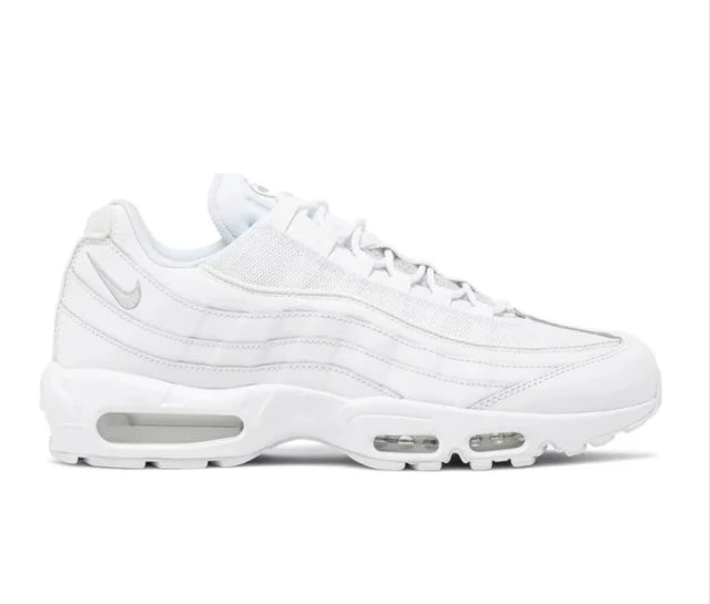 NK Air Max 95 OG ‘Triple White”