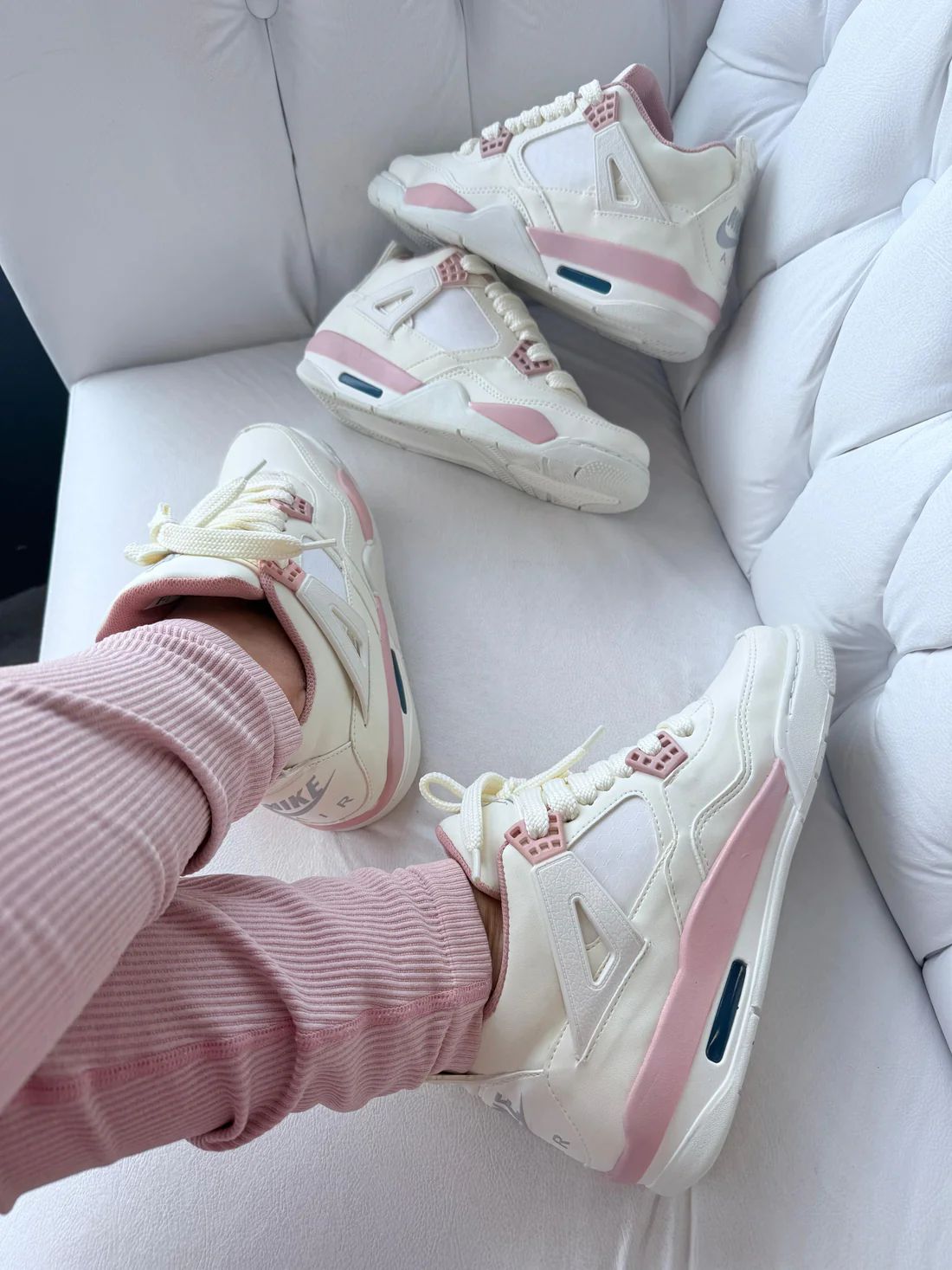 Jordan 4 Flamingo/Marfim