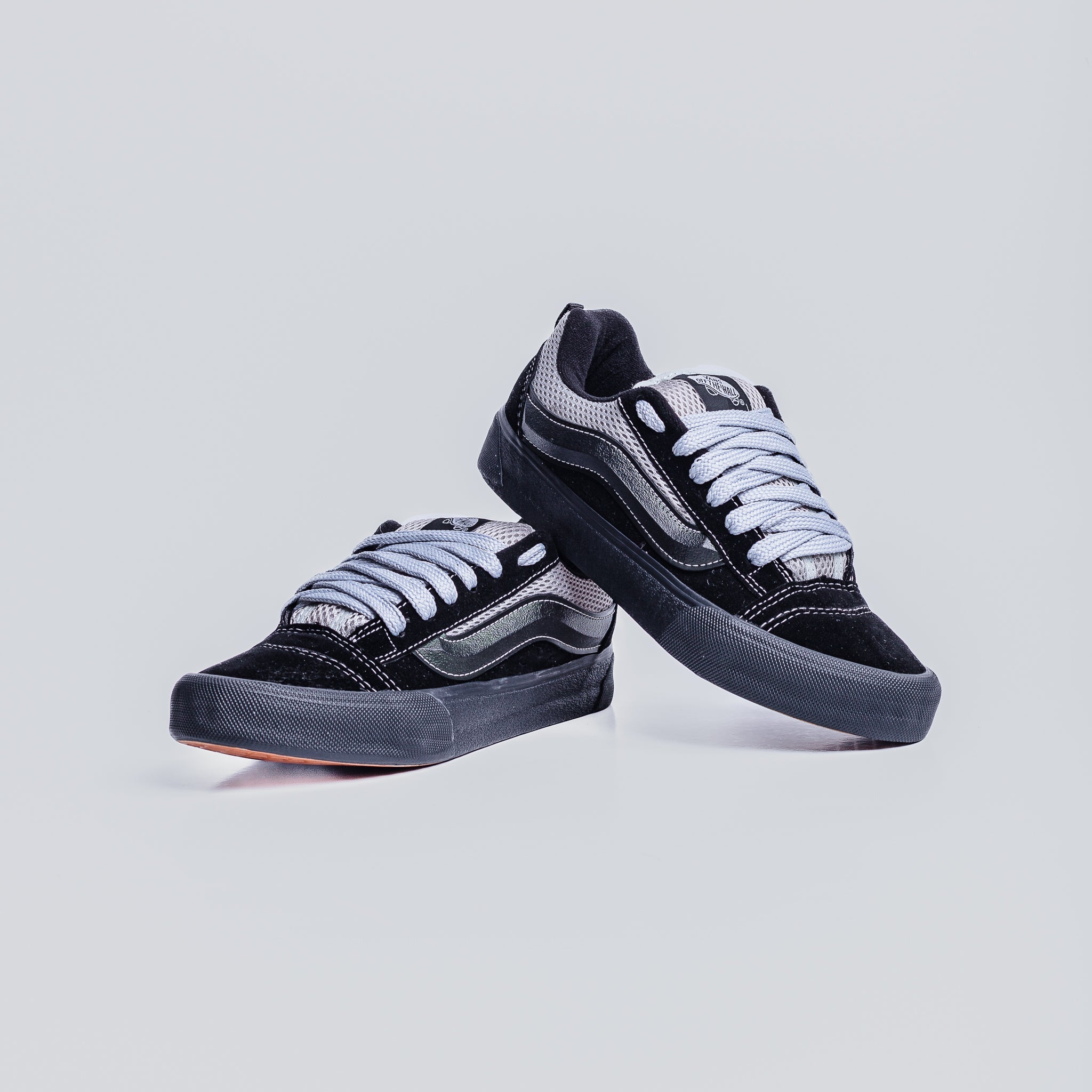 VNS KNU Bicolor Preto Cinza