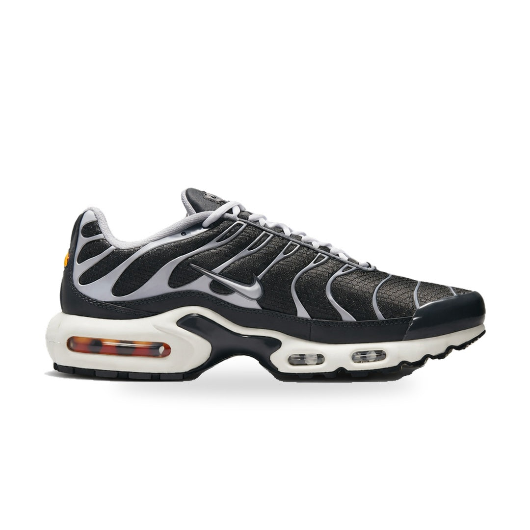 NK Air Max TN Plus Cool Grey Wolf Grey — imagem principal Mandela