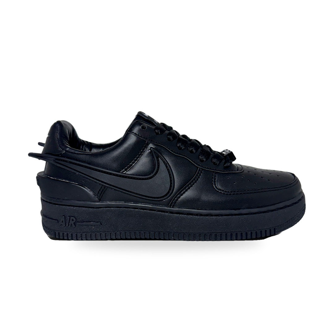 AF1  Ambush Preto — imagem principal Mandela